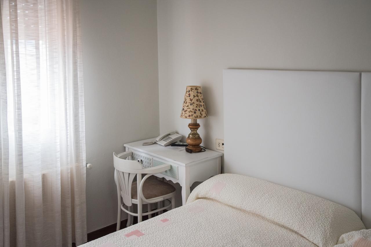 Hostal Antolin Redondela Dış mekan fotoğraf