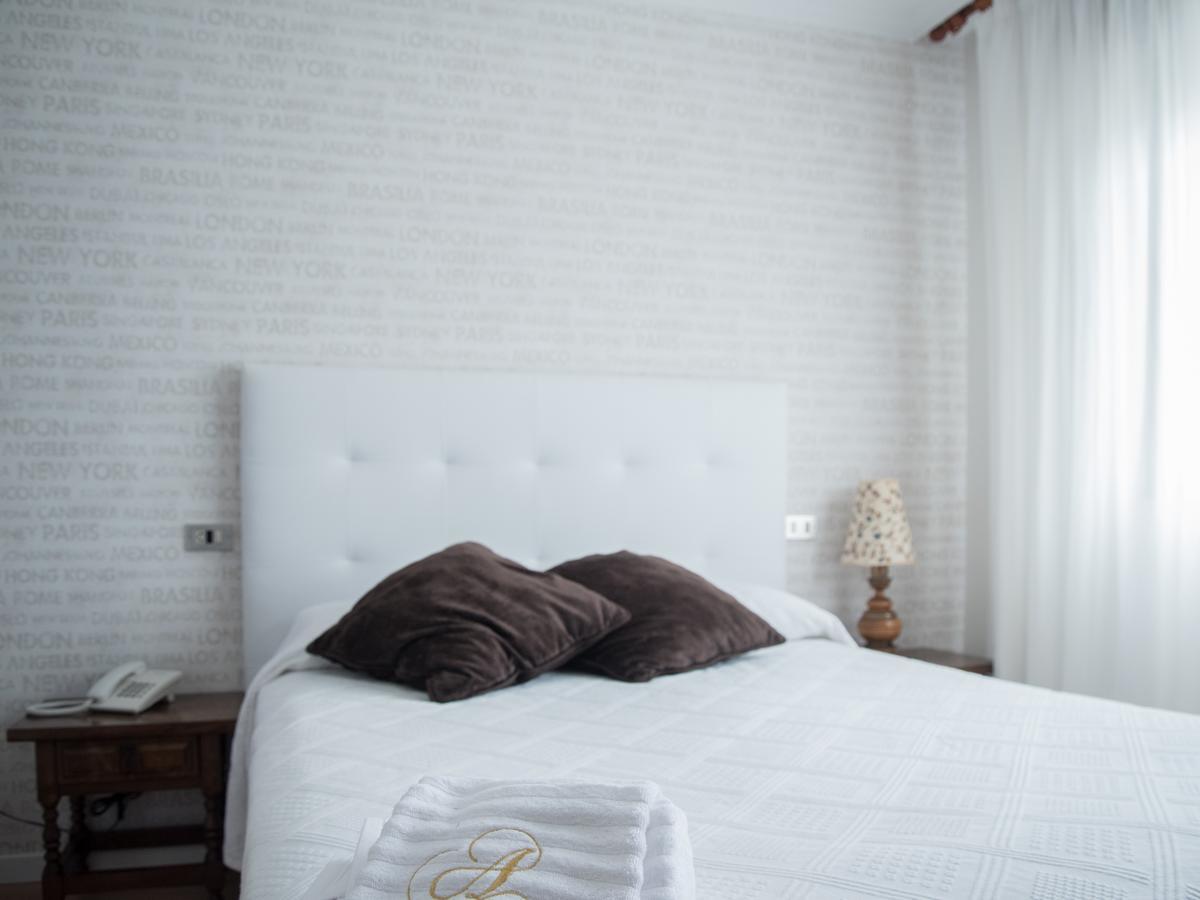 Hostal Antolin Redondela Dış mekan fotoğraf